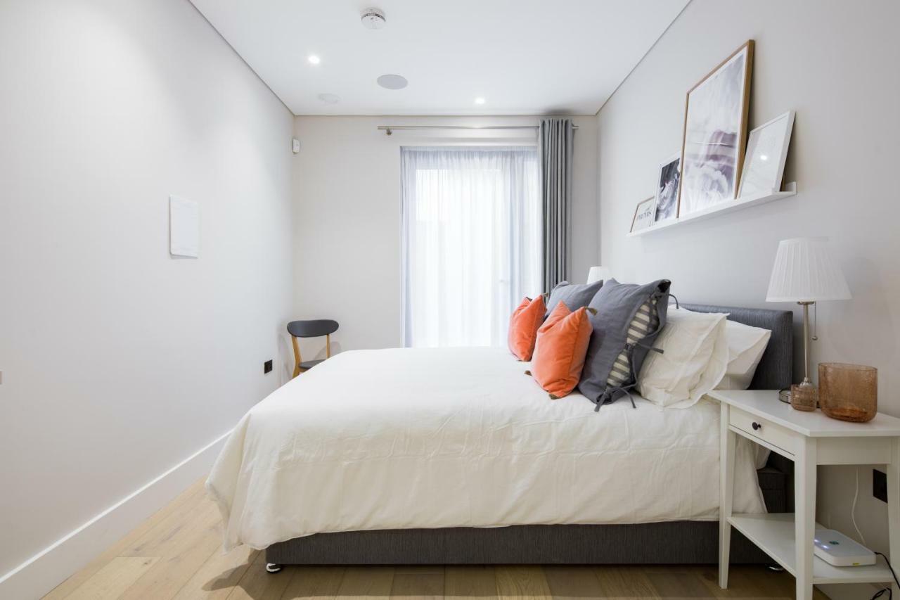VI Castle Lane Apartment London Bagian luar foto