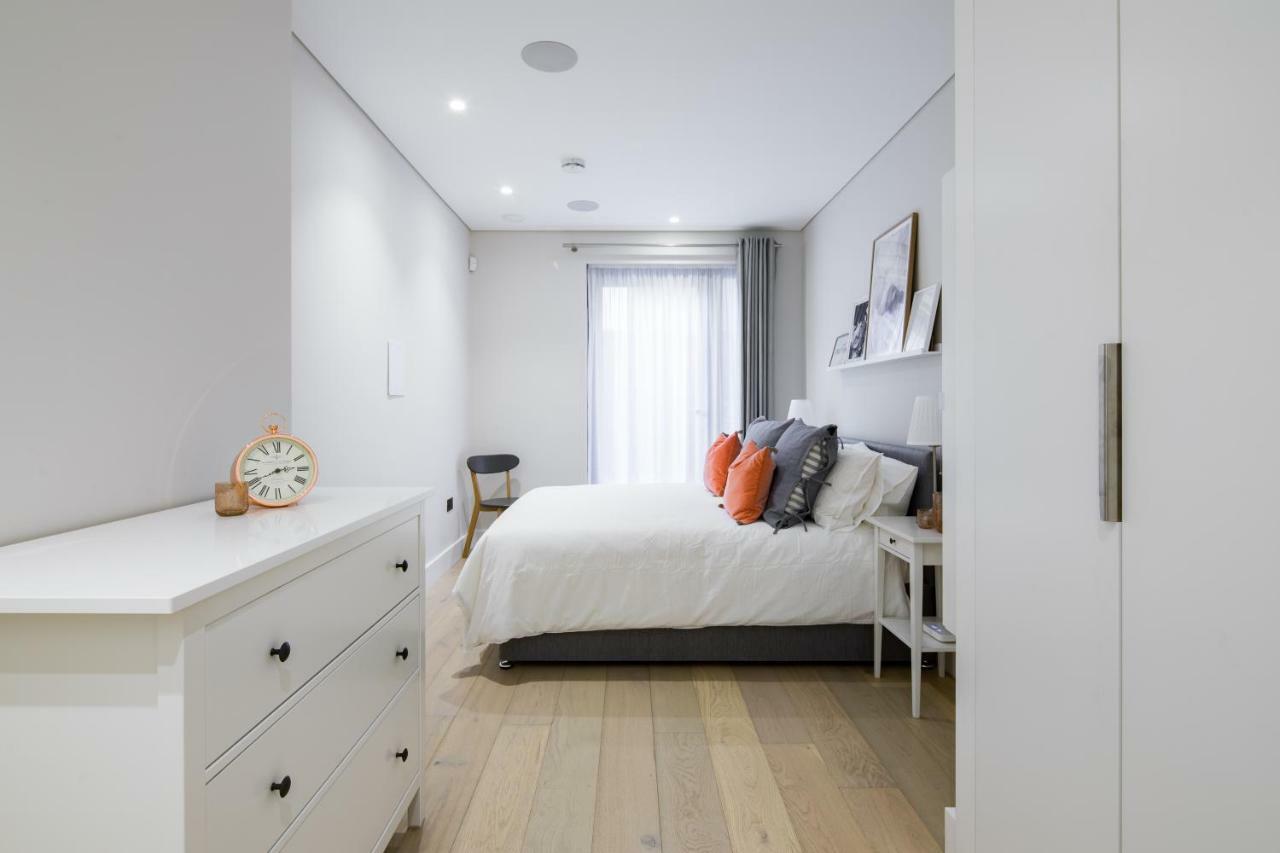 VI Castle Lane Apartment London Bagian luar foto