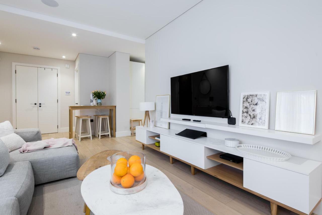 VI Castle Lane Apartment London Bagian luar foto