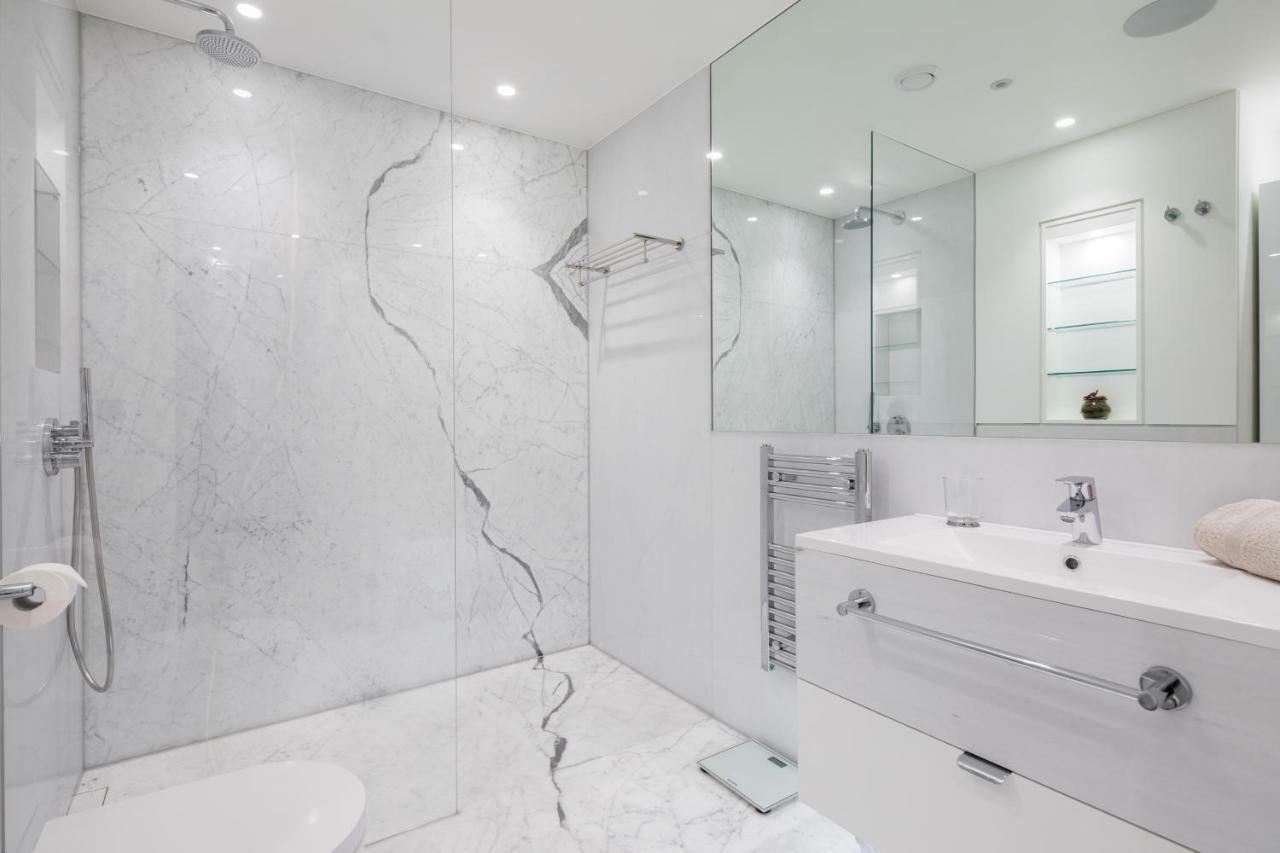 VI Castle Lane Apartment London Bagian luar foto