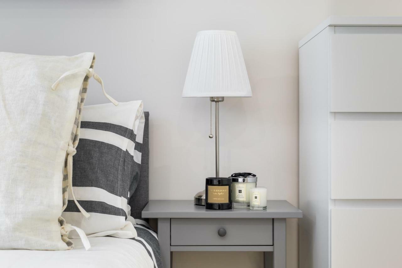 VI Castle Lane Apartment London Bagian luar foto